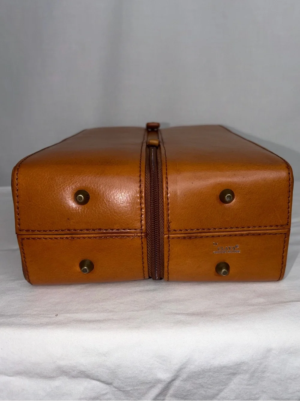 Clava Leather Two Bottle Wine Carrier - Tan
